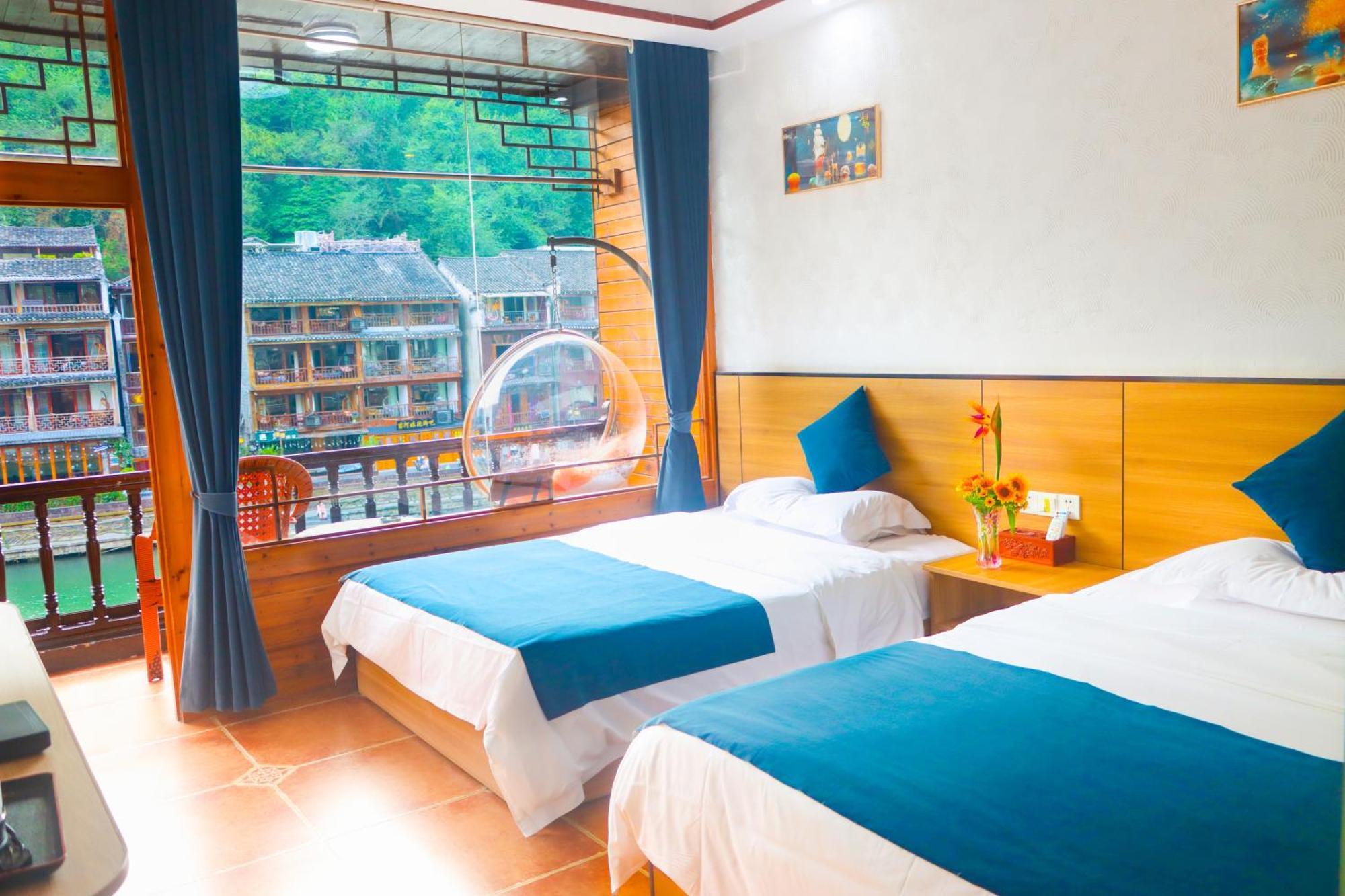 Fenghuang Memory Linjiang Inn Exterior foto